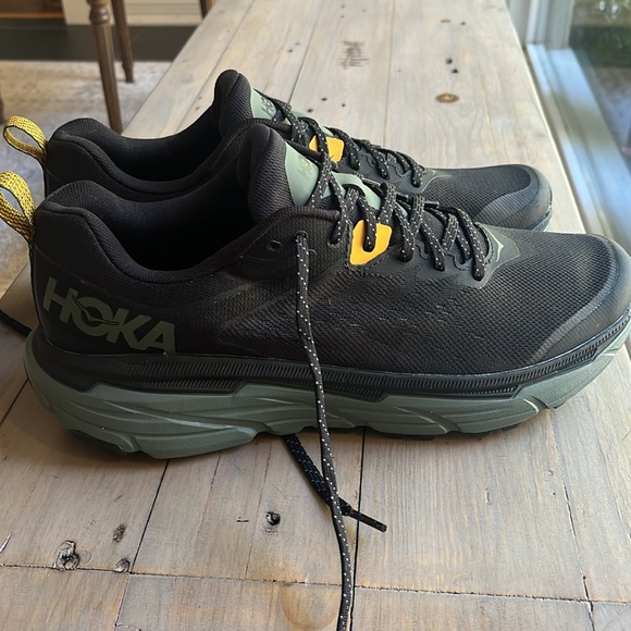 NWT. Hoka Challenger ATR 6 in Black / Thyme Size 11 - Picture 5 of 11